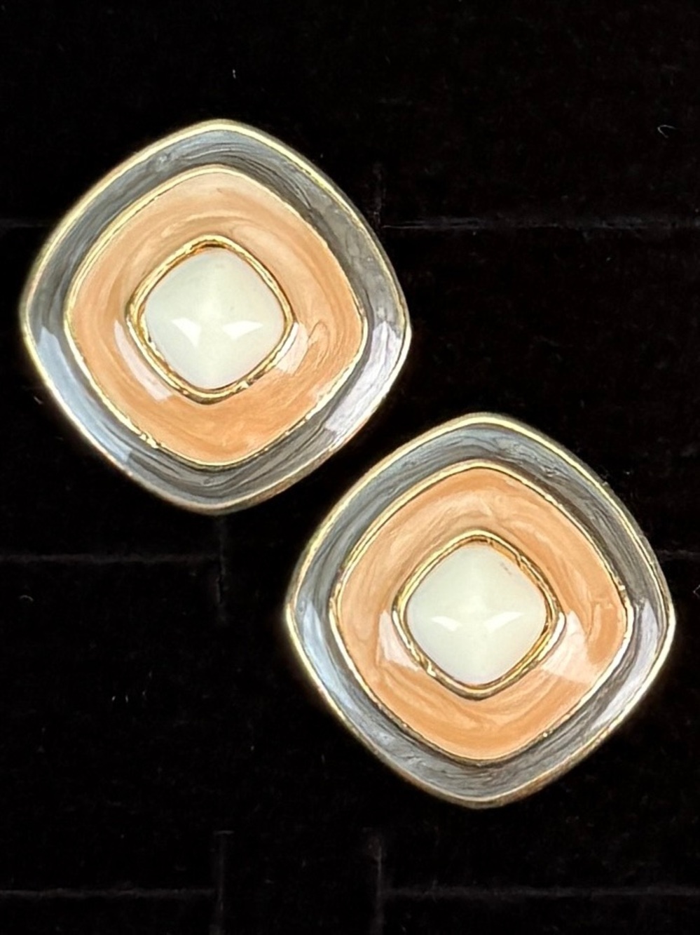 Elegant Vintage Trifari Goldtone peach cream green pierced Earrings